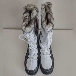 Totes Women's Emily III Waterproof White/Black Faux Fur Lace Up Boots Sz 10W